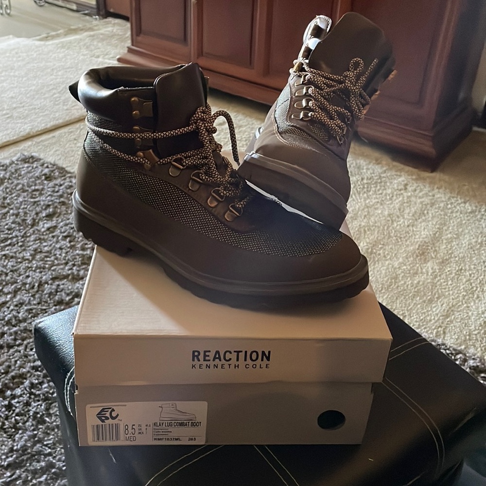 Kenneth Cole Klay Lug Combat Boots